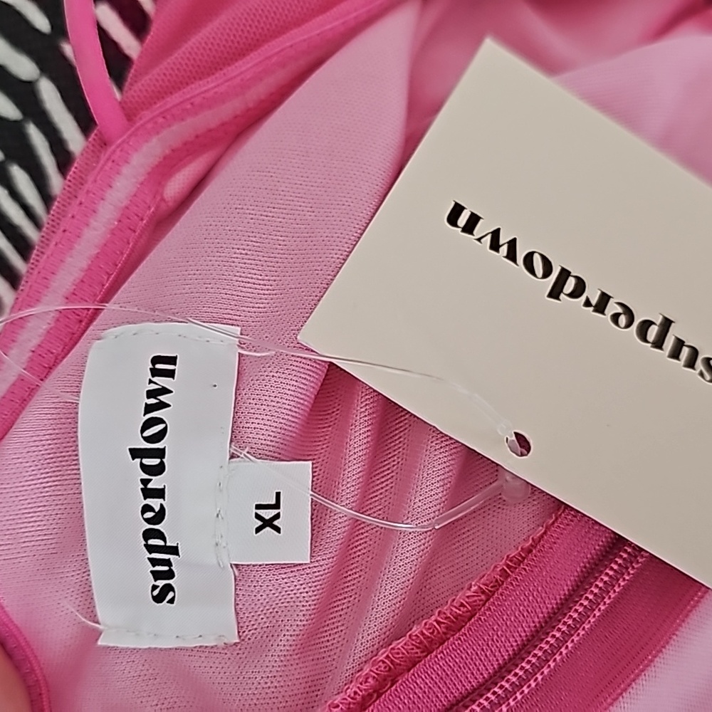 Emmie Mesh Mini Dress in Hot Pink Superdown - Picture 7 of 7
